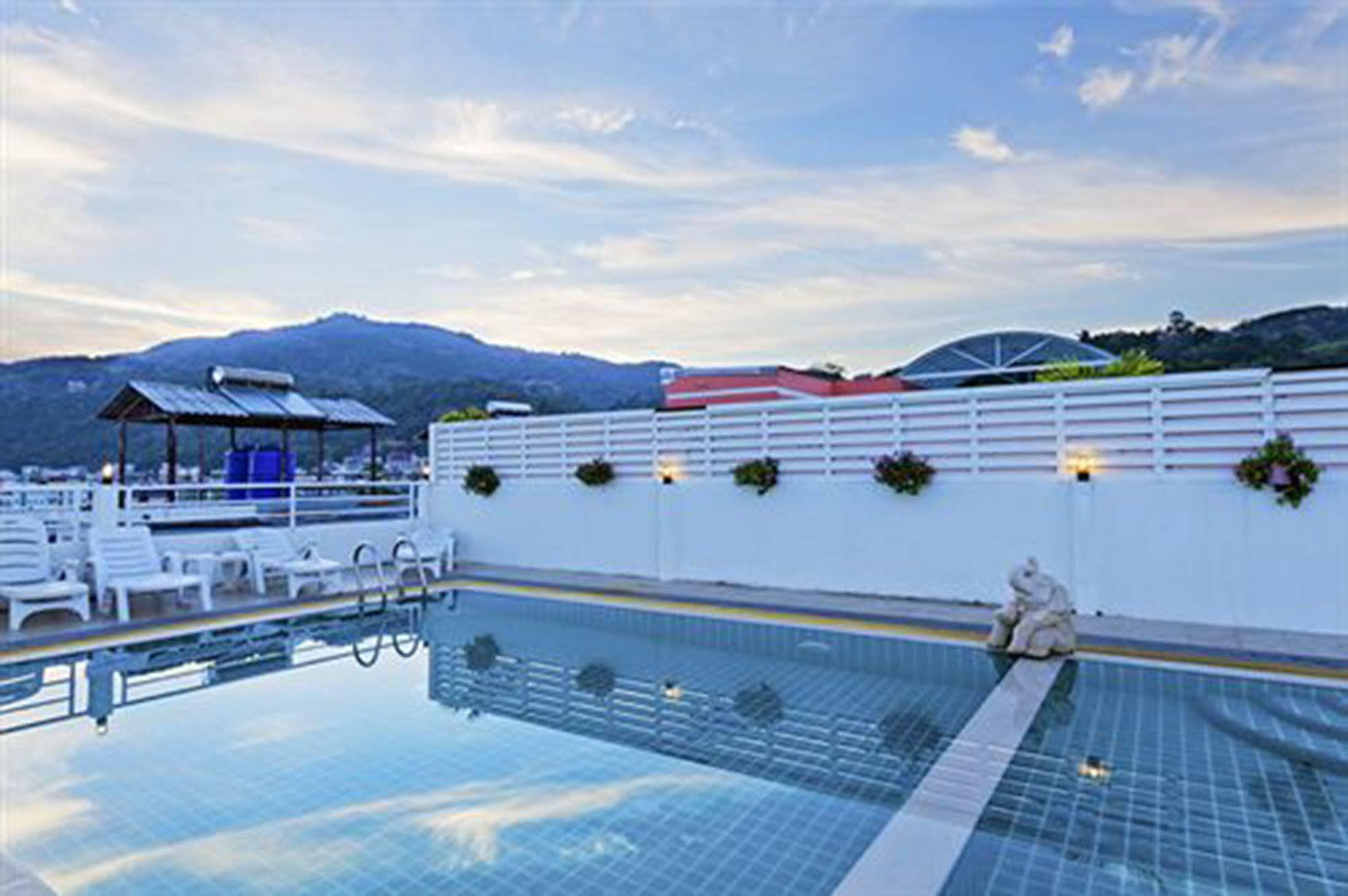 Garden Phuket Hotel Patong Εξωτερικό φωτογραφία