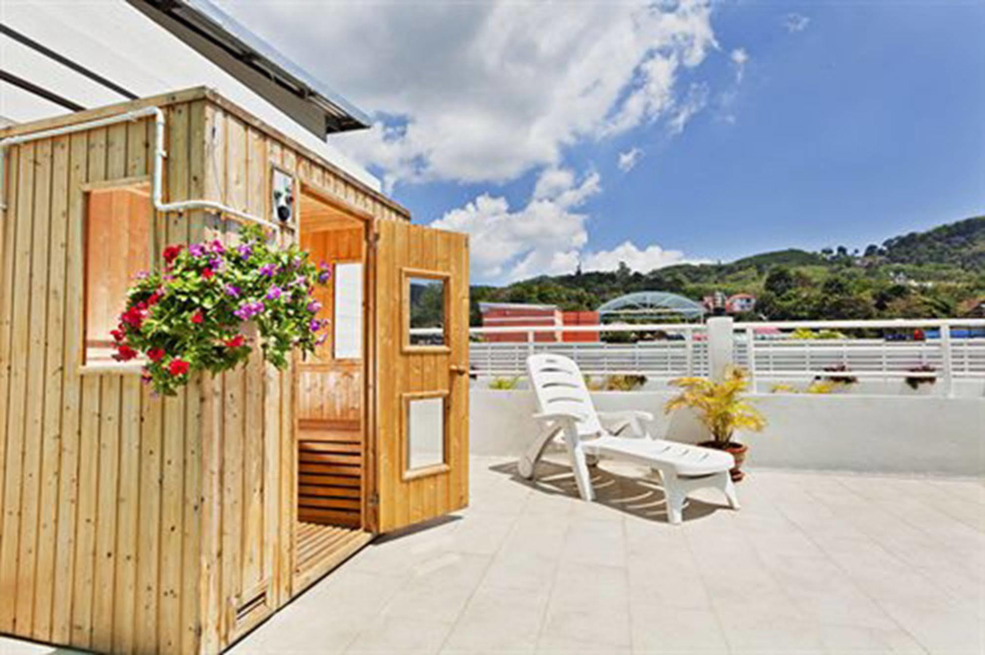 Garden Phuket Hotel Patong Εξωτερικό φωτογραφία