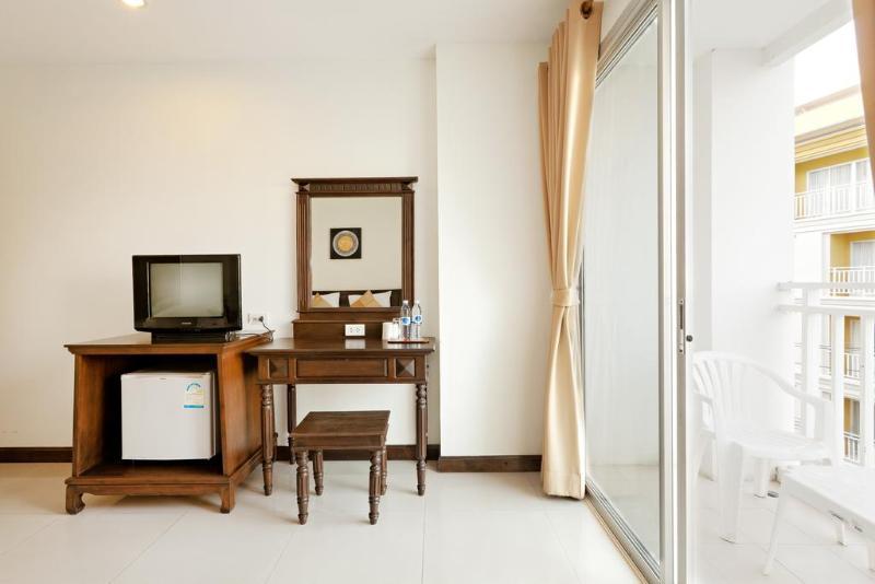 Garden Phuket Hotel Patong Εξωτερικό φωτογραφία